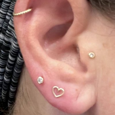 14K Gold Outlined Heart Ear Piercing Jewelry Threaded Flat Back Stud