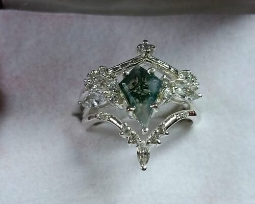 Kite Shape Stone Natural Moss Agate Engagement Ring Vintage Art Deco Gift Love