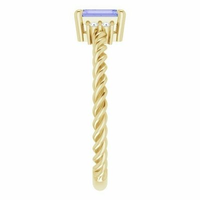 Tanzanite 0.06CTW Rope Engagement Ring In 14K Yellow Gold
