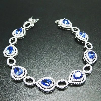 Pear Cut Tanzanite Silver Amazing Quality Bracelet For Women