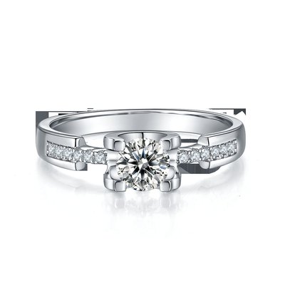 White Moissanite Minimalist Custom Sytle Cz Wedding Ring For Women