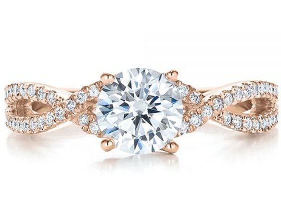 Claw Setting 18K Rose Gold Ring 0.8ct With GH VS1 GIA Diamond