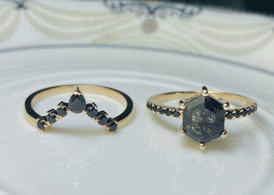 Hexagon Black Moissanite Engagement Ring , 0.78ct 19pcs Lab Created Moissanite Engagement Rings