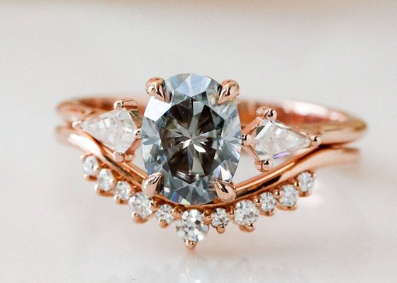 1ct Lab Grown Moissanite Ring 9K Grey color for engagement ODM