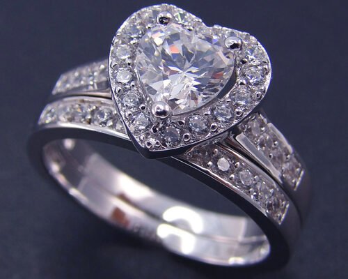 Brilliant Cut 1 Carat Heart Diamond Ring 1pcs 6.5MM Stone Size