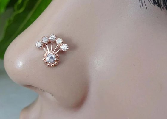 18K Rose Gold Nose Ring With Diamond 0.05ct for Daily Wear OEM ODM