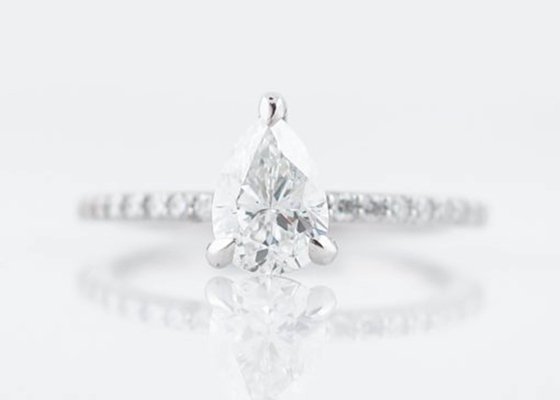 White Gold Real Diamond Jewellery Ring 1.33ct Pear Cut PS 6×8mm For Engagement