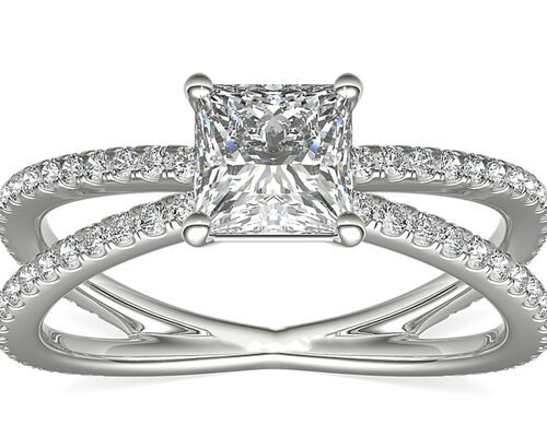 0.1ct RD3.0MM Promise Engagement And Wedding Ring Set 3.21g Weight