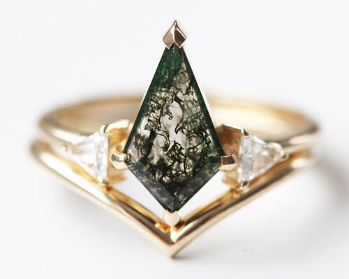 Triangle Natural Moss Agate Engagement Ring , 9k Gold Ring With Diamonds OEM ODM