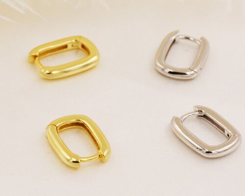 Oval Hoop 9K Gold Earrings 2mm Thickness With 6x10mm Inner Diameter