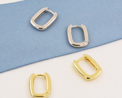Oval Hoop 9K Gold Earrings 2mm Thickness With 6x10mm Inner Diameter