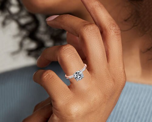 Claw Setting 9K Silver Ring With 3.6ct Round Cut Lab Diamond