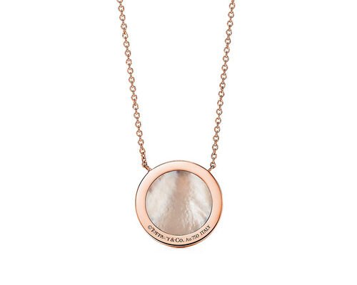 0.05ct Diamond And Mother Of Pearl Circle Pendant 18k Rose Gold material OEM